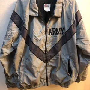 Army windbreaker jacket size Large